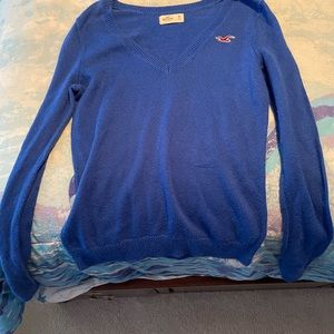 Blue Hollister sweater